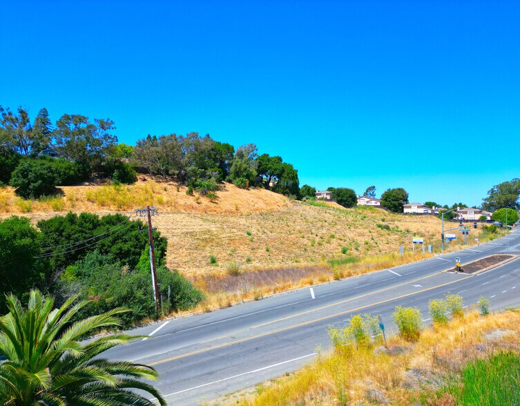 More Photos Of 1025 Columbus, Vallejo Land For Sale