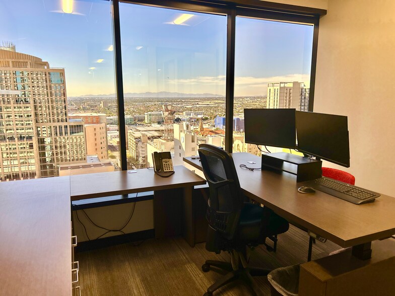 More Photos Of 40 N Central Ave, Phoenix Office For Lease