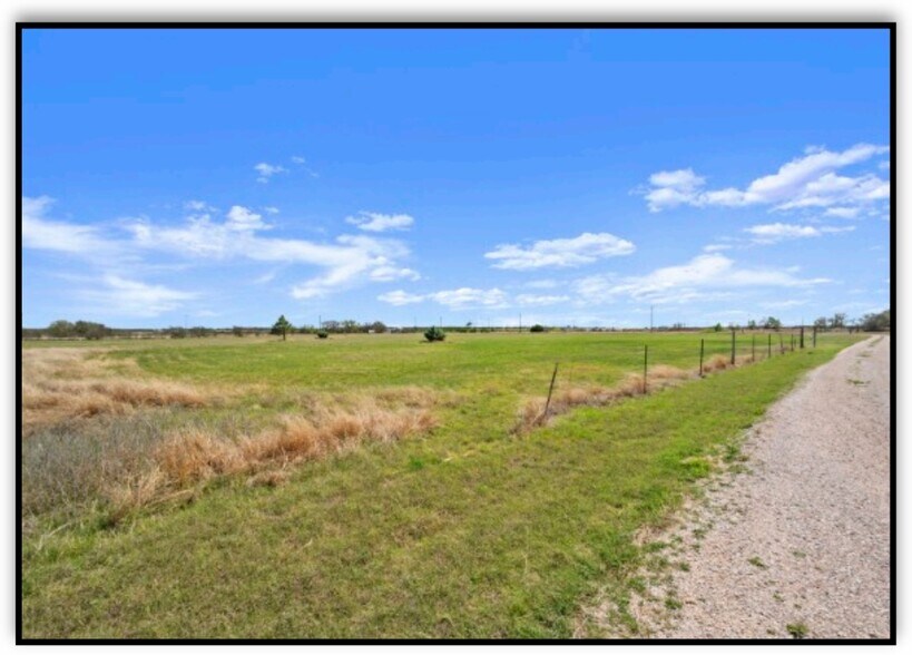More Photos Of 700 Hwy 183, Briggs Land For Sale