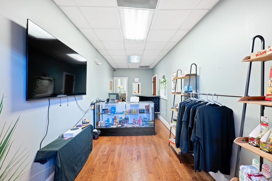 More Photos Of 108 E Main Ave, Gastonia General Retail For Sale