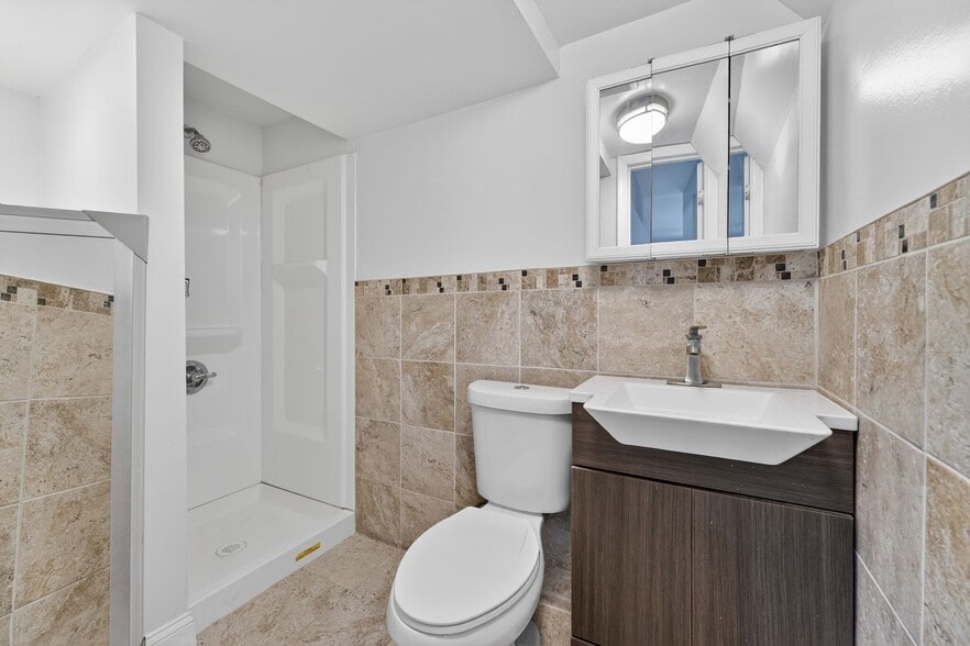 More Photos Of 7205 Livingston Rd, Oxon Hill Office Residential For Sale