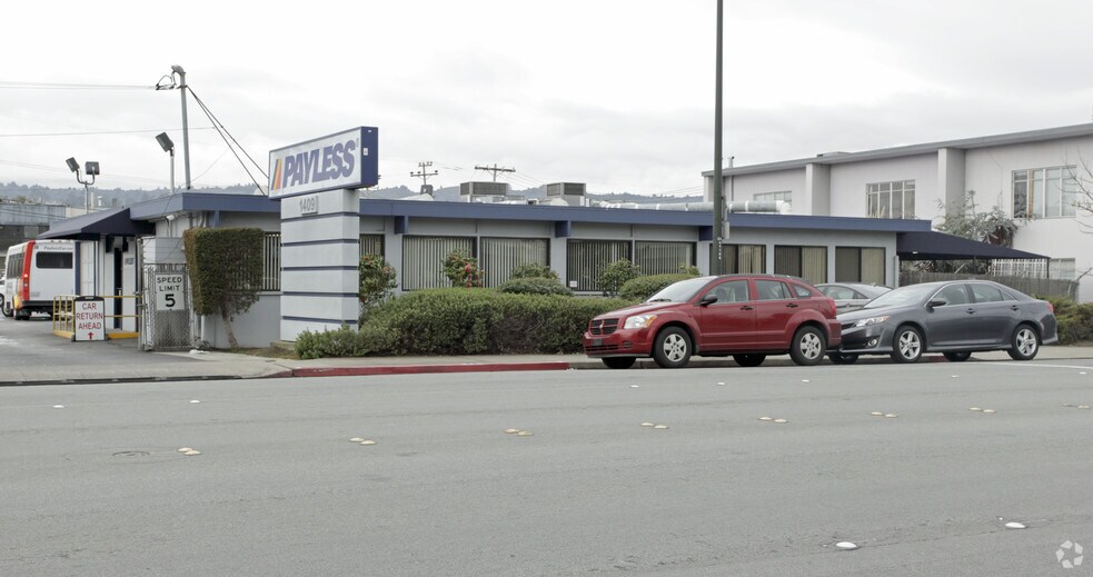 More Photos Of 1409 Rollins Rd, Burlingame Warehouse For Lease