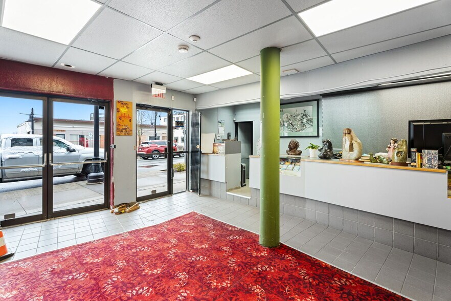 More Photos Of 33017 1st Av, Mission Flex For Lease