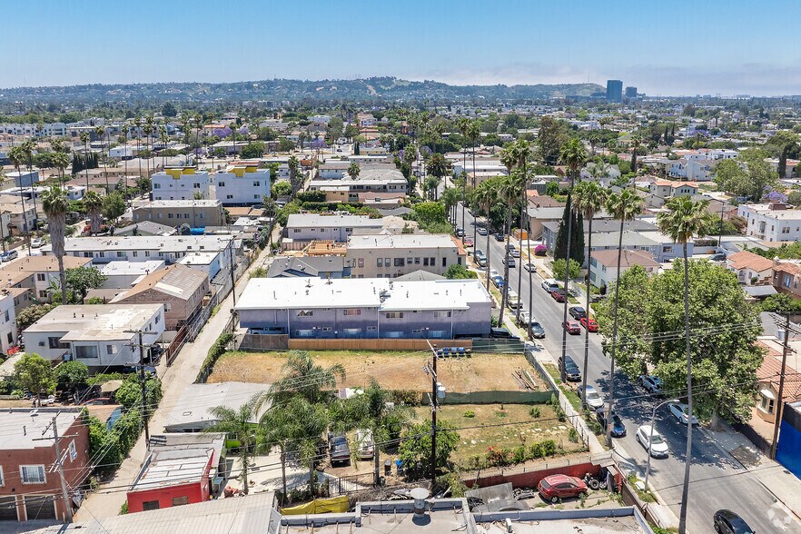 More Photos Of 1420 S Cochran Ave, Los Angeles Land For Sale