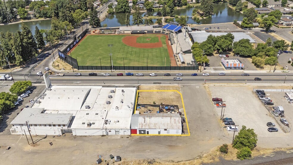 Primary Photo Of 100 15th St, Marysville Industrial For Sale