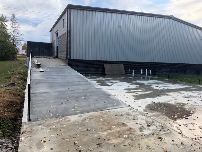 More Photos Of 5824 New Nashville Hwy, Murfreesboro Warehouse For Sale