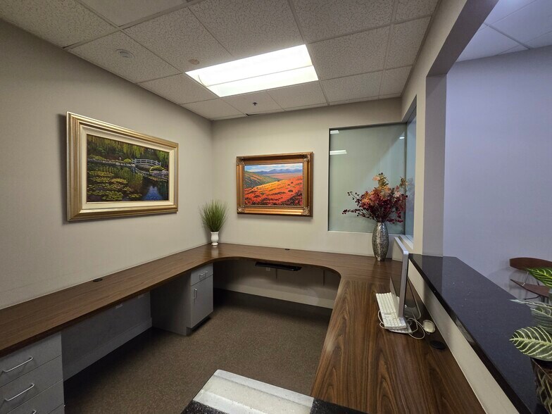 More Photos Of 113 Waterworks Way, Irvine Medical For Sale