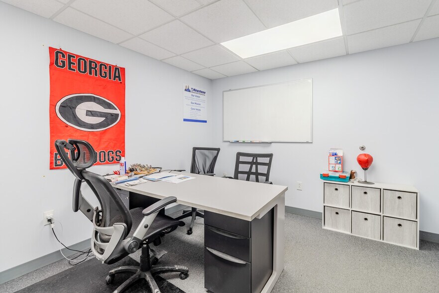 More Photos Of 205 31st St, Mckeesport Manufacturing For Sale