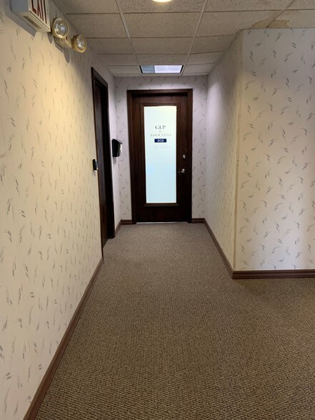 More Photos Of 3375 Merriam St, Muskegon Office For Lease