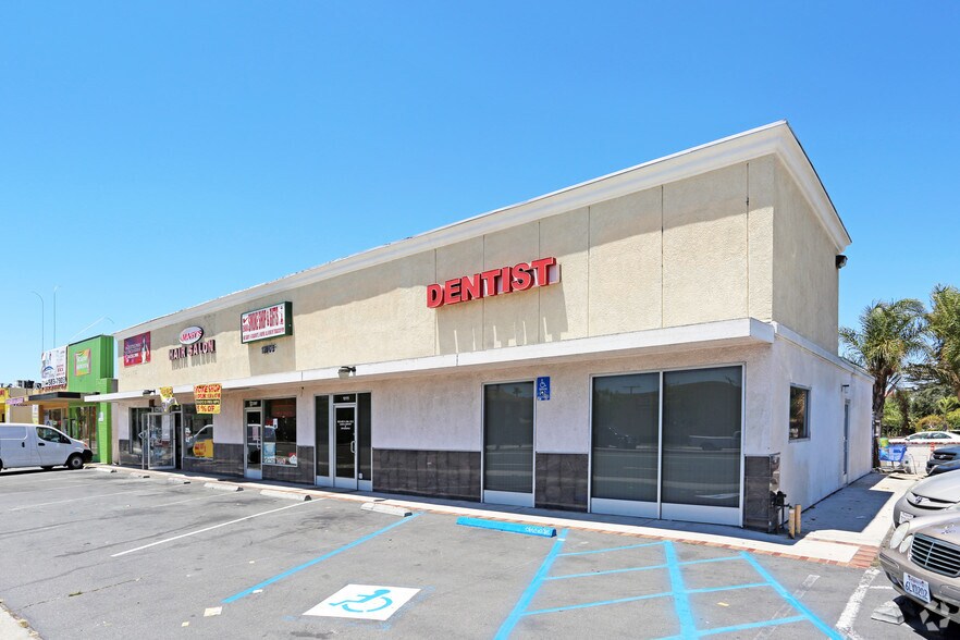 Primary Photo Of 12101-12111 Garden Grove Blvd, Garden Grove Unknown For Lease