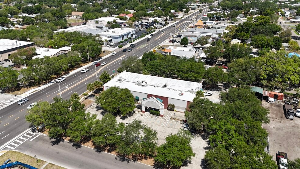More Photos Of 650 34th St S, Saint Petersburg Medical For Sale