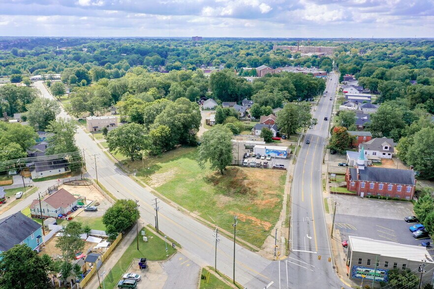 More Photos Of 235 E Parker Rd, Greenville Land For Sale