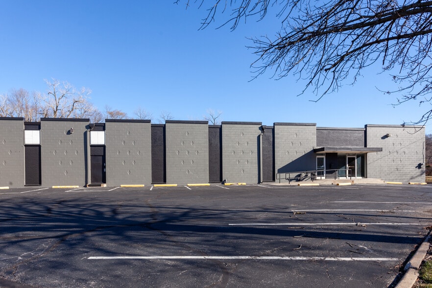 More Photos Of 3155-3175 Terrace St, Kansas City Warehouse For Lease
