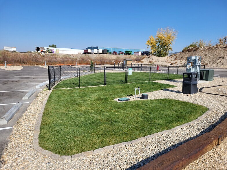 More Photos Of 1206 W Main St, Marsing Trailer Camper Park For Sale