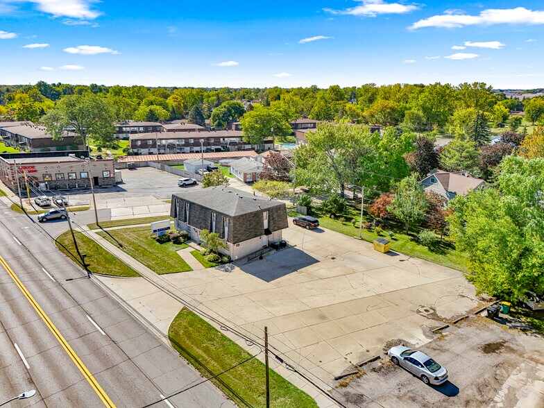 More Photos Of 30401 Utica Rd, Roseville Office For Sale