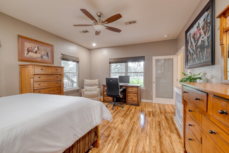More Photos Of 1474 County Road B, Lexington Specialty For Sale