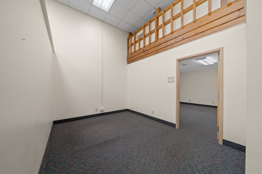 More Photos Of 506 SE 3rd Ave, Ocala Warehouse For Sale