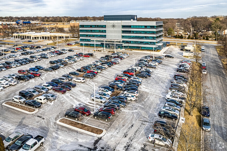 More Photos Of 9800 Metcalf Ave, Overland Park Office For Lease