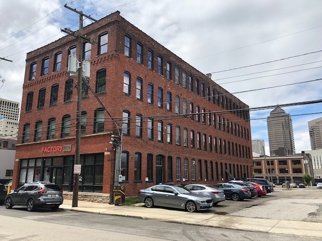 More Photos Of 243 N 5th St, Columbus Office For Lease