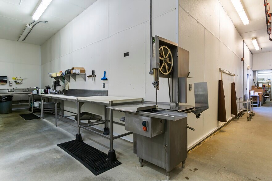 More Photos Of 2983 Cove Mountain Rd, Martinsburg Convenience Store For Sale