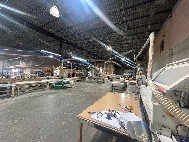 More Photos Of 1875 Graves Rd, Norcross Warehouse For Lease