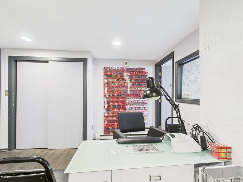 More Photos Of 329 E Dayton Dr, Fairborn Storefront Retail Office For Sale