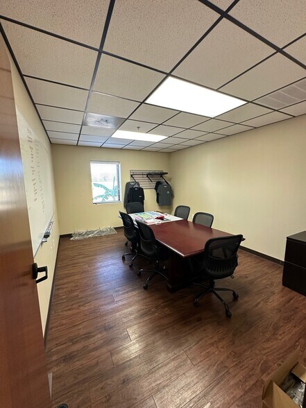 More Photos Of 19940 I-37, Elmendorf Warehouse For Lease