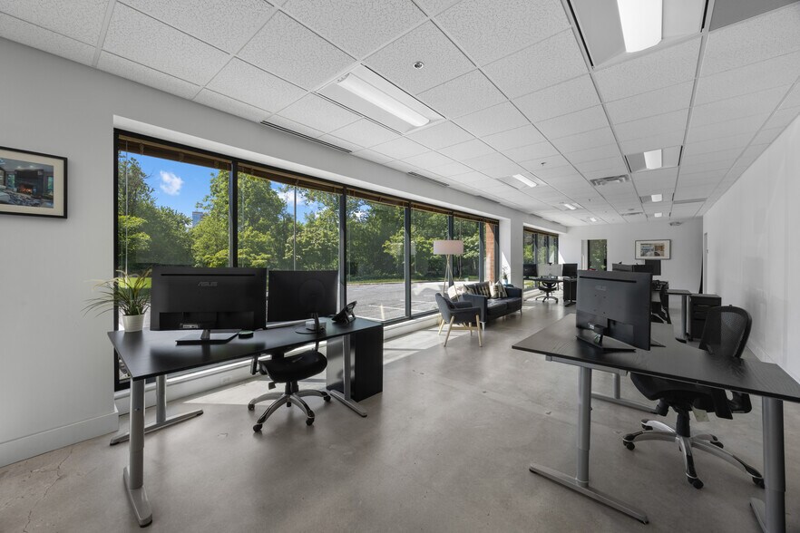 More Photos Of 1 Texas Station Ct, Timonium Office For Lease