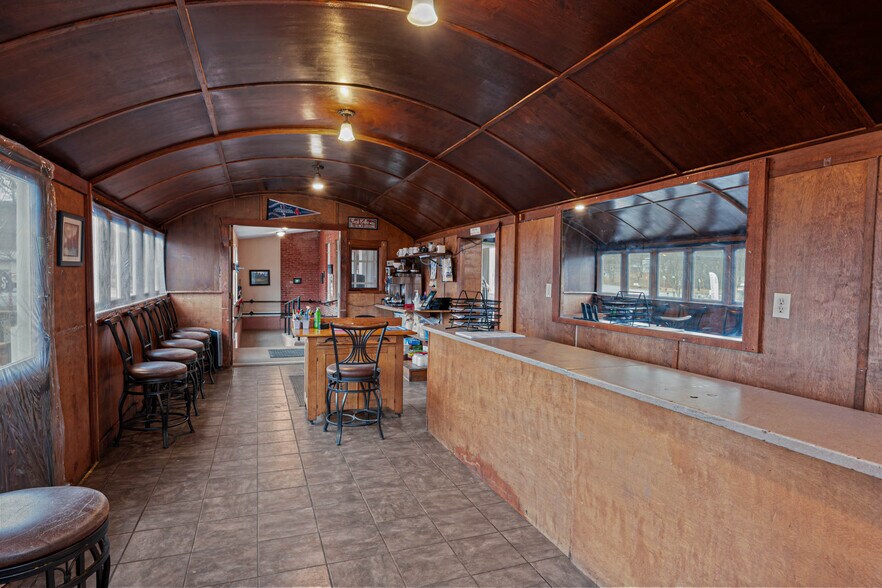 More Photos Of 122 Main St, Charlestown Restaurant For Sale