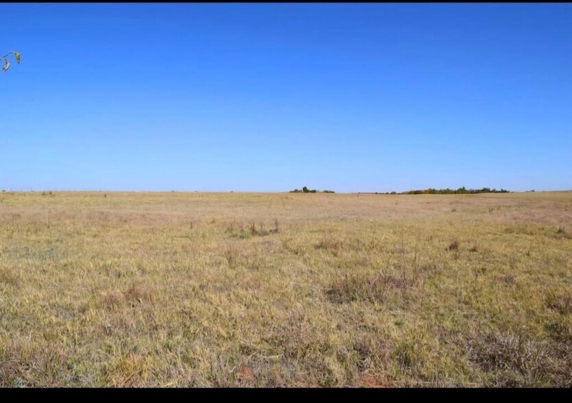 More Photos Of 0000 Northwest Expressway, Yukon Land For Sale