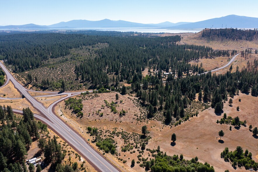 More Photos Of Hwy 97 @ Hwy 422, Chiloquin Land For Sale