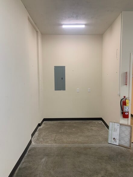 More Photos Of 3302 S New Hope Rd, Gastonia Office Residential For Lease