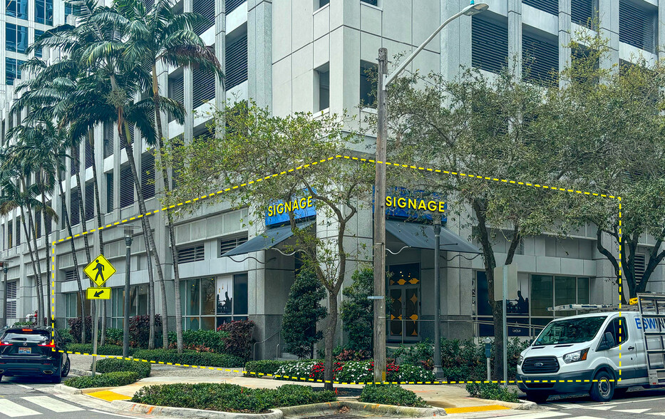 Primary Photo Of 401 E Las Olas Blvd, Fort Lauderdale Office For Lease