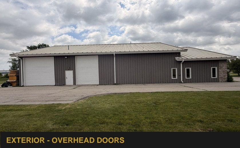 Primary Photo Of 740 Kacena Rd, Hiawatha Office For Sale