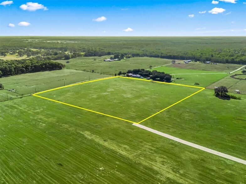 Primary Photo Of County Road 635, Bushnell Land For Sale