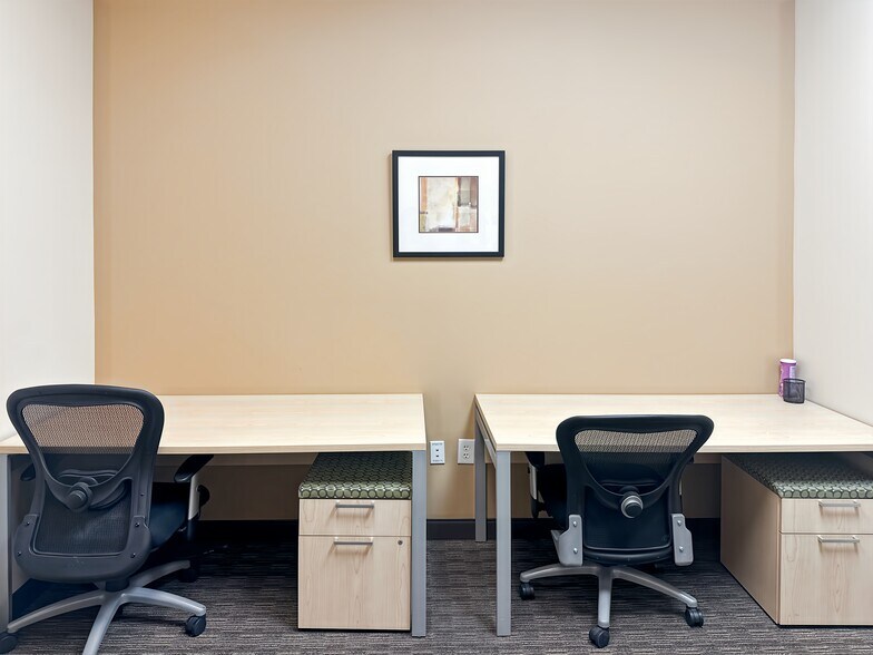 More Photos Of 410 S Rampart Blvd, Las Vegas Coworking Space