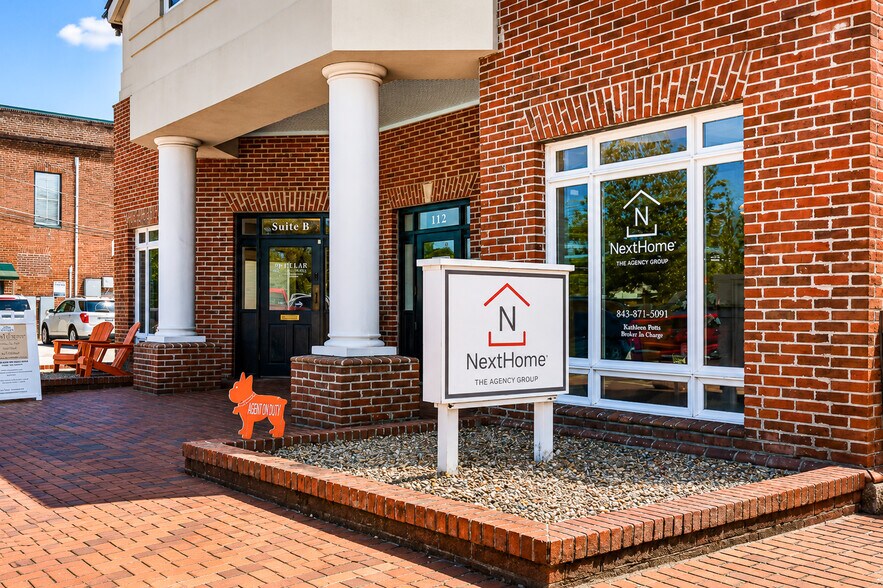 More Photos Of 112 W Doty Ave, Summerville Coworking Space