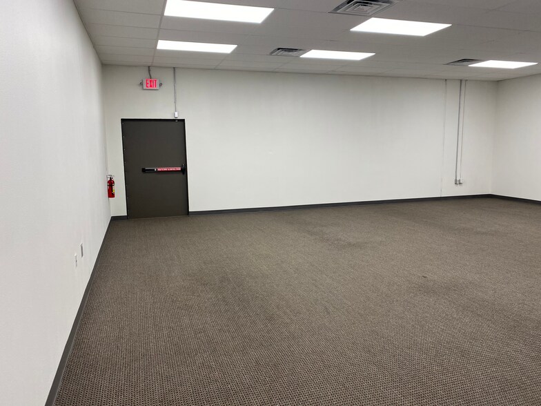 More Photos Of 19214 Clay Rd, Katy Unknown For Lease