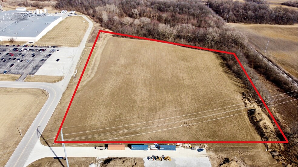 More Photos Of 5600 Eastside Parkway dr, Gas City Land For Sale