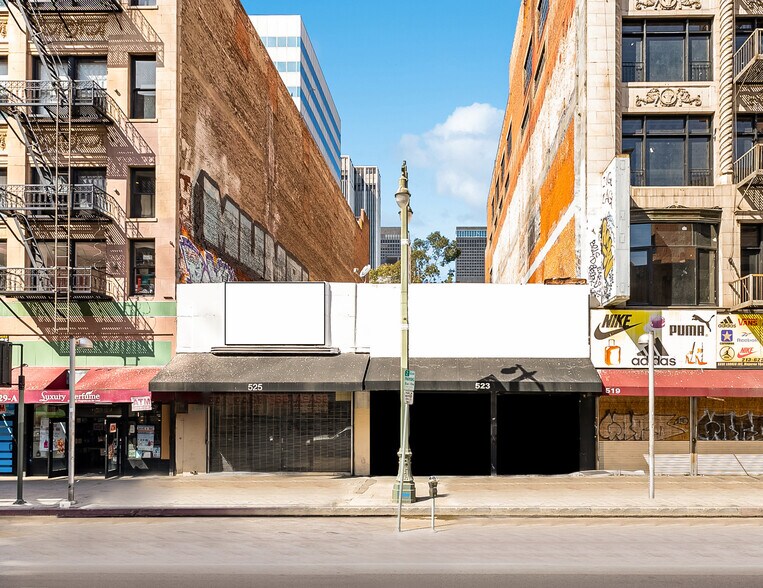 More Photos Of , Los Angeles General Retail For Sale
