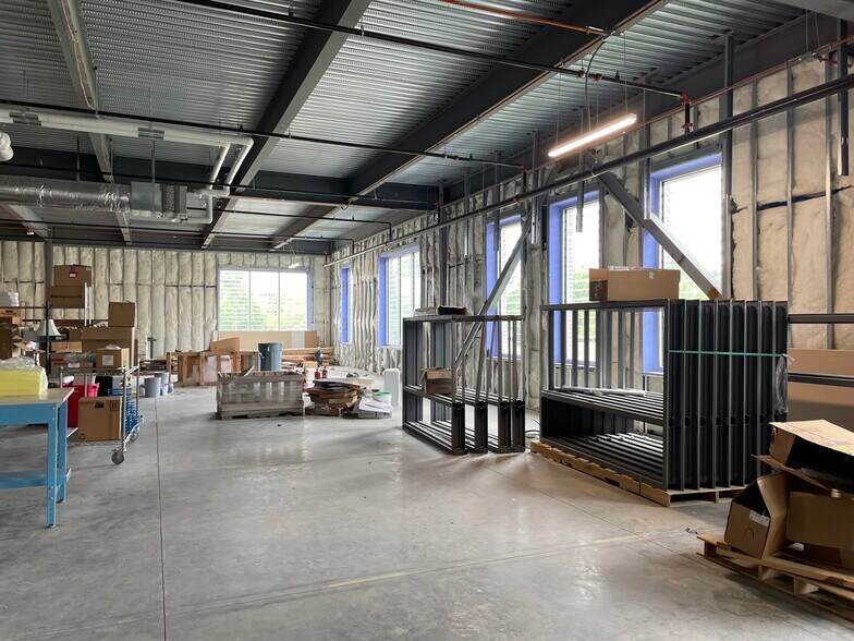 More Photos Of 824 Bull Lea Run, Lexington Medical For Lease