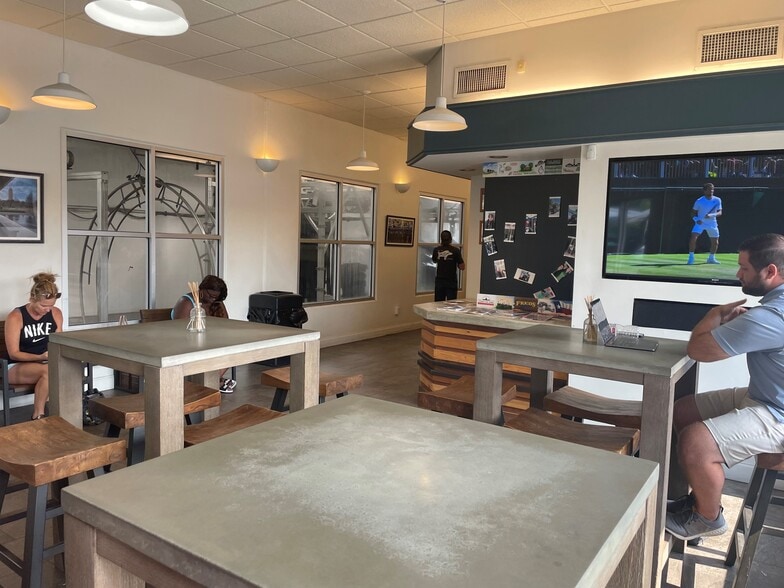 More Photos Of 3124 Collinsworth St, Fort Worth Carwash For Sale