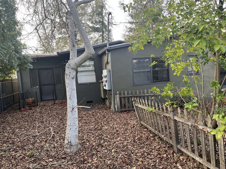 More Photos Of , Menlo Park Unknown For Sale