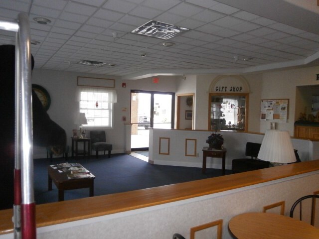 More Photos Of 2521 Lawn Rd, Meadow Bridge Hotel For Sale