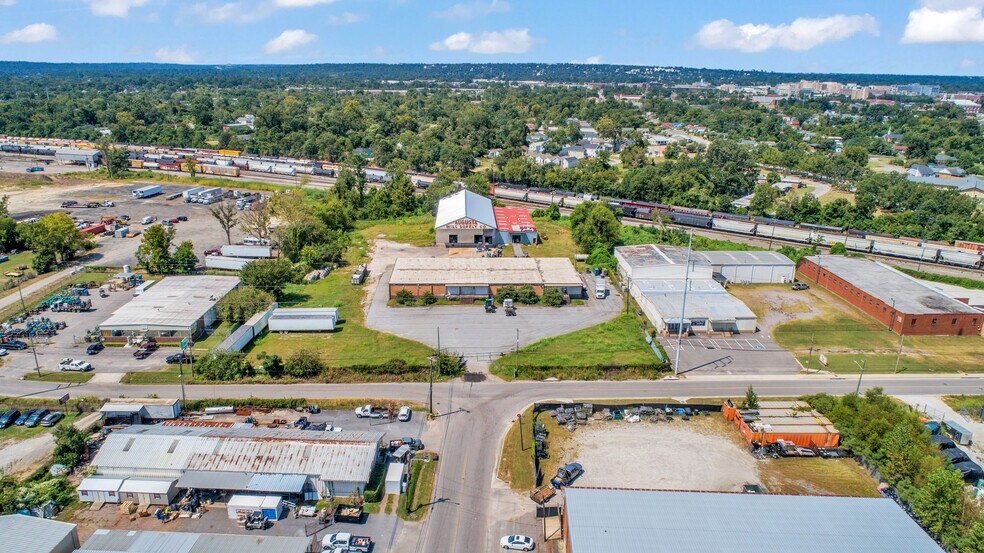 More Photos Of 1219 New Savannah Rd, Augusta Distribution For Lease