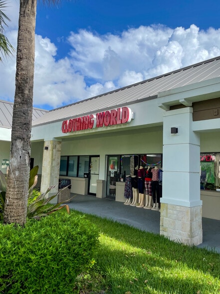 More Photos Of 2501-2565 N Dixie Hwy, Lake Worth Unknown For Lease