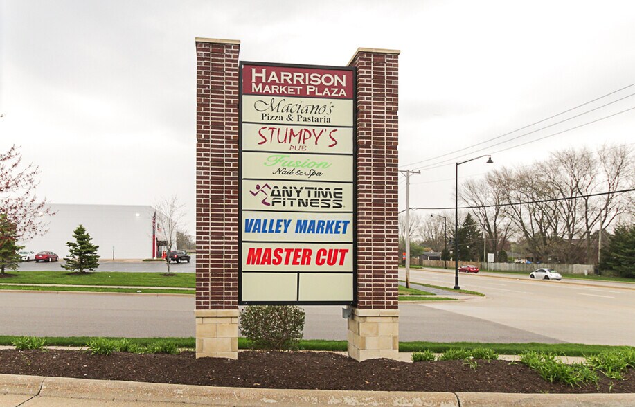 More Photos Of 5801 Columbia Pky, Rockford General Retail For Lease