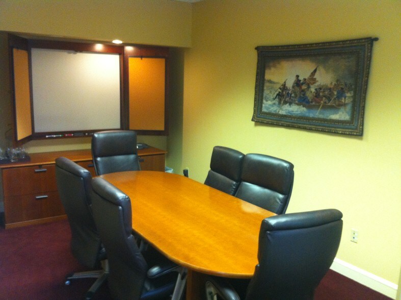 More Photos Of 1669 Edgewood Rd, Yardley Coworking Space