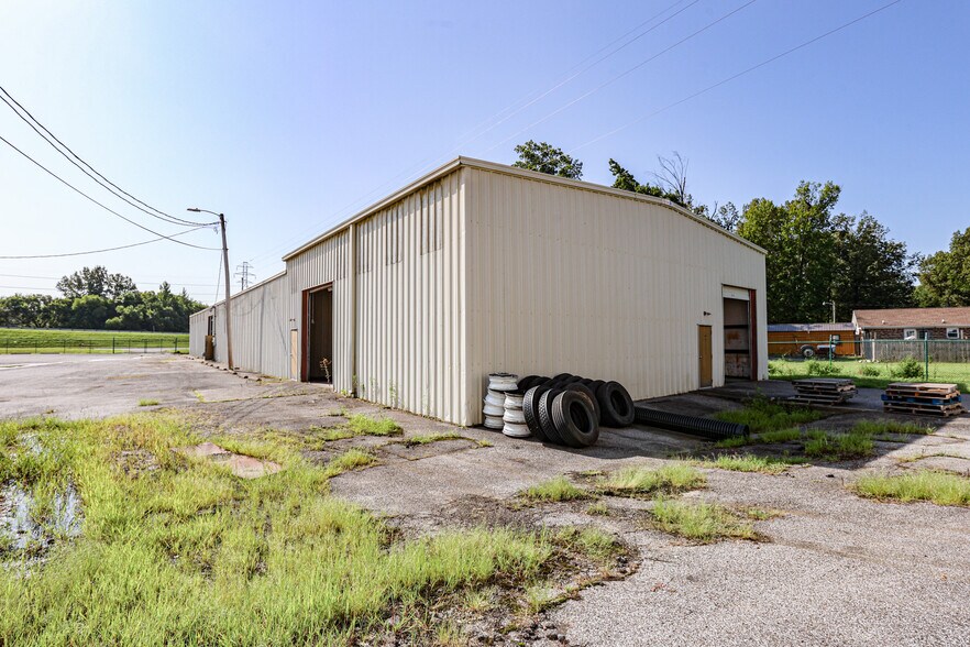 More Photos Of , Paducah Unknown For Sale