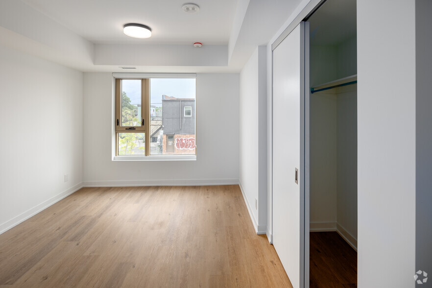 More Photos Of 9 Croham Rd, Toronto Apartments For Lease